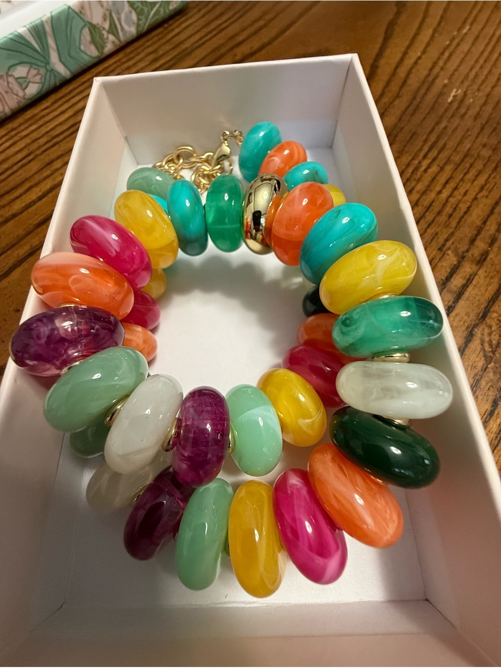 Multi Colored Fashion Beaded Necklace . NWT